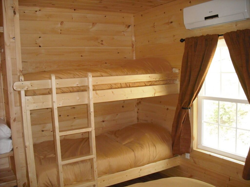 Real McCoy Cabins bunk beds