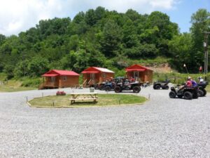 Real McCoy Cabins large turn around area